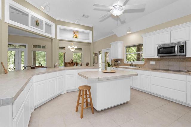 13250 Fm 830 Road, Willis, TX 77318