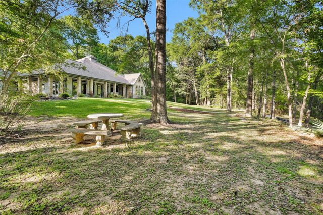 13250 Fm 830 Road, Willis, TX 77318