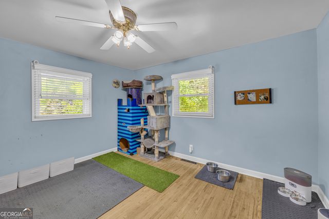 1973 Falls Road, Toccoa, GA 30577