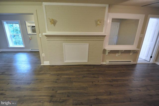 17810 BATESTOWN RD, Dumfries, VA 22026