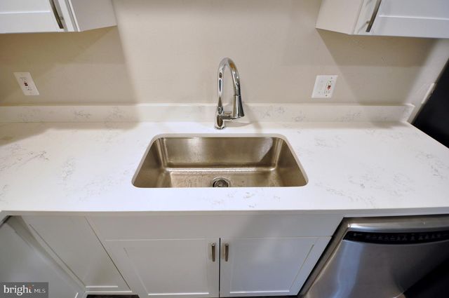 17810 BATESTOWN RD, Dumfries, VA 22026