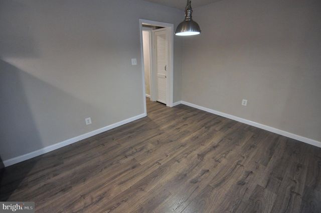 17810 BATESTOWN RD, Dumfries, VA 22026