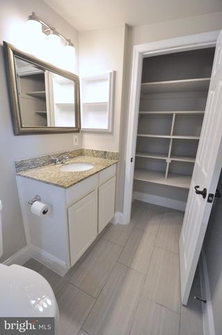 17810 BATESTOWN RD, Dumfries, VA 22026