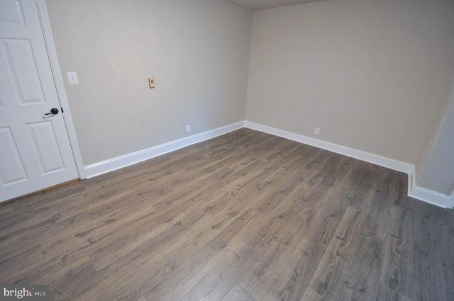 17810 BATESTOWN RD, Dumfries, VA 22026