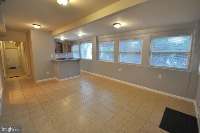 17810 BATESTOWN RD, Dumfries, VA 22026