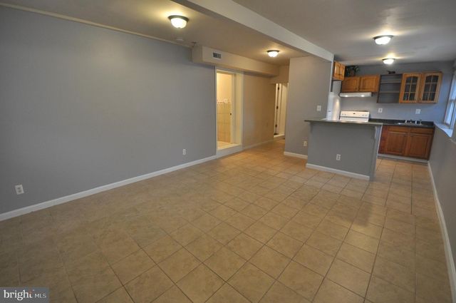 17810 BATESTOWN RD, Dumfries, VA 22026