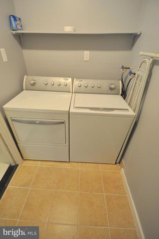 17810 BATESTOWN RD, Dumfries, VA 22026