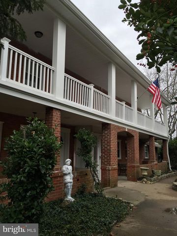 17810 BATESTOWN RD, Dumfries, VA 22026