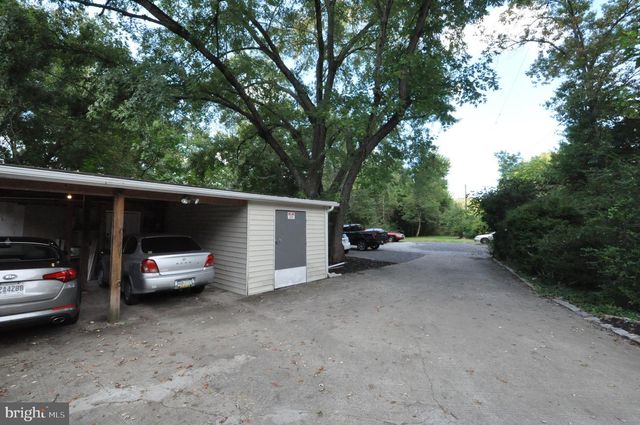 17810 BATESTOWN RD, Dumfries, VA 22026