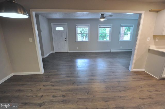 17810 BATESTOWN RD, Dumfries, VA 22026