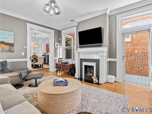 1906 Hanover Ave, Richmond, VA 23220