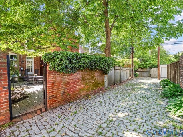 1906 Hanover Ave, Richmond, VA 23220