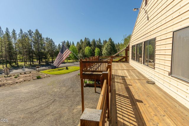 52971 Bridge Drive, La Pine, OR 97739