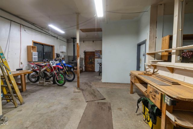 52971 Bridge Drive, La Pine, OR 97739