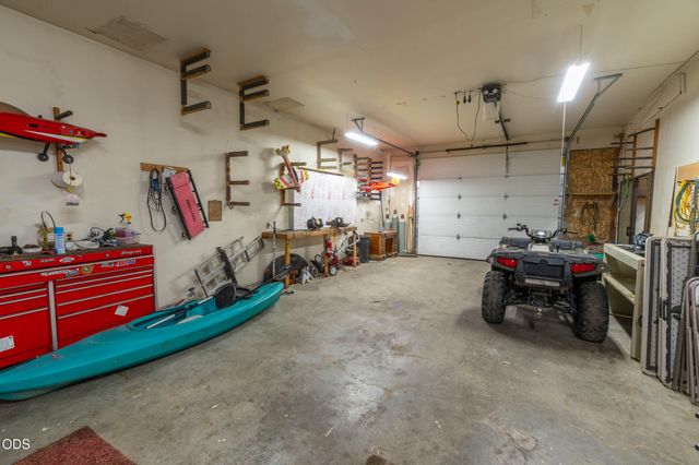 52971 Bridge Drive, La Pine, OR 97739
