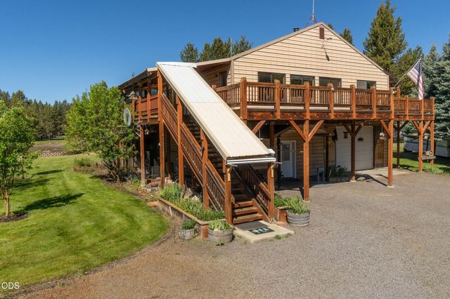 52971 Bridge Drive, La Pine, OR 97739