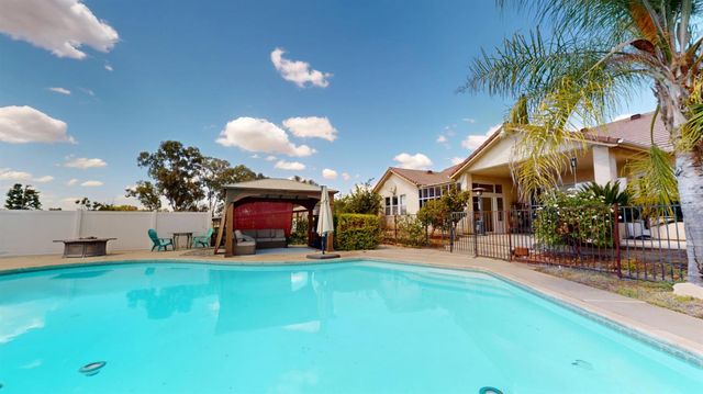 5510 Dockery Avenue, Clovis, CA 93619