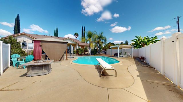 5510 Dockery Avenue, Clovis, CA 93619