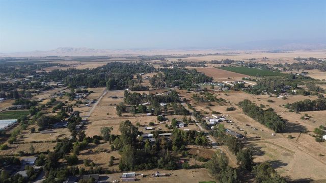 5510 Dockery Avenue, Clovis, CA 93619
