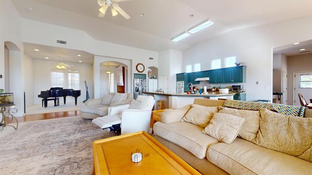 5510 Dockery Avenue, Clovis, CA 93619