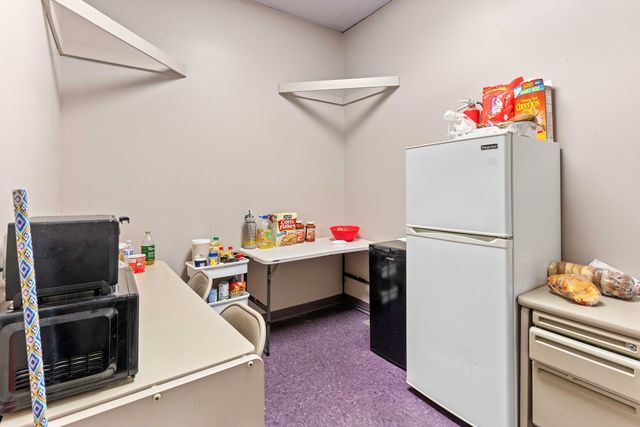 735 W 35th Street, Chicago, IL 60616