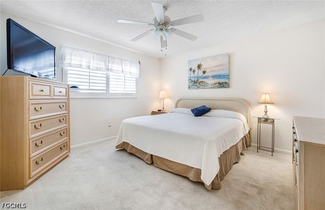 7008 Foxfire DR, Fort Myers, FL 33919