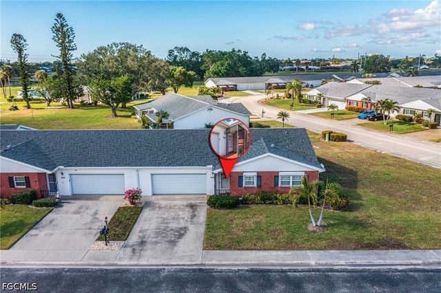 7008 Foxfire DR, Fort Myers, FL 33919