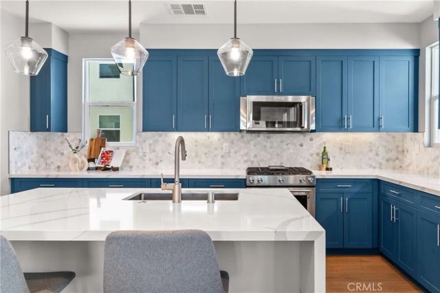 10423 Adamson Way, San Diego, CA 92126