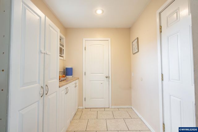 721 Cummings Ln N, Keizer, OR 97303