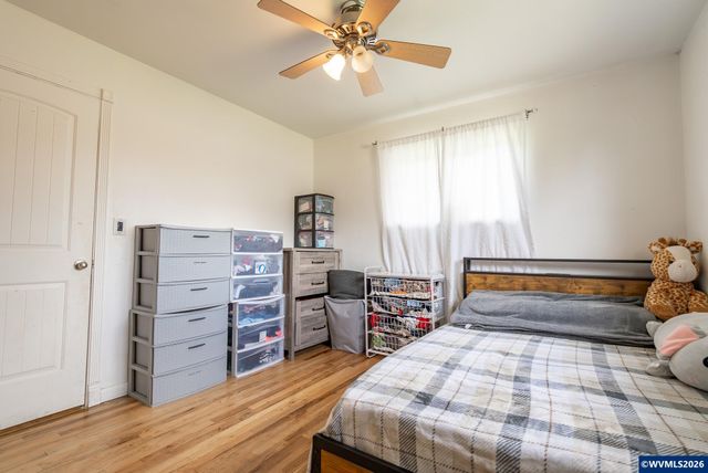 721 Cummings Ln N, Keizer, OR 97303