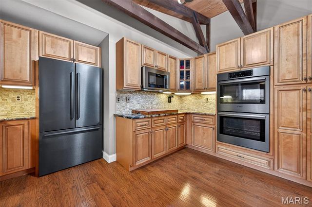 12 Prairie Lake Court, Wentzville, MO 63385