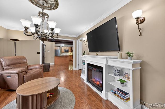 12 Prairie Lake Court, Wentzville, MO 63385