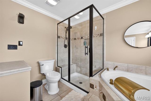 12 Prairie Lake Court, Wentzville, MO 63385