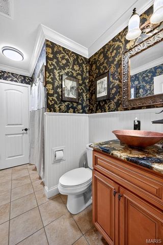 12 Prairie Lake Court, Wentzville, MO 63385