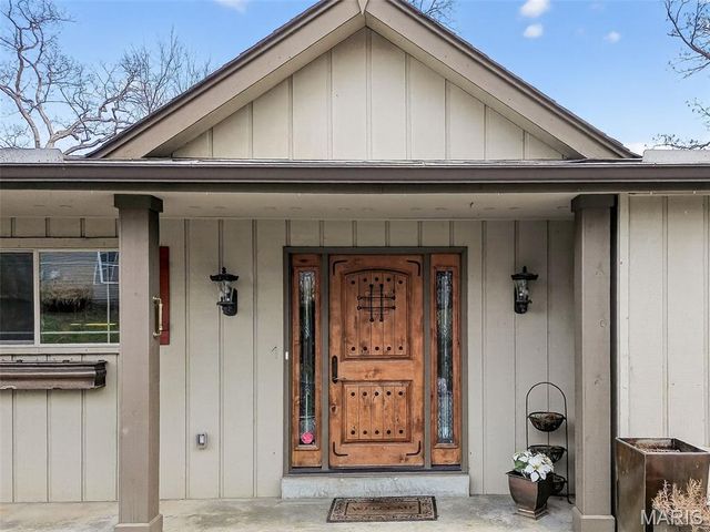 12 Prairie Lake Court, Wentzville, MO 63385