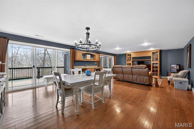 12 Prairie Lake Court, Wentzville, MO 63385