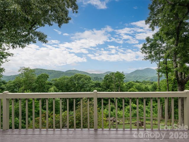 243 Pioneer Ridge Road, Canton, NC 28716
