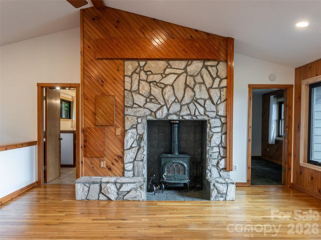 243 Pioneer Ridge Road, Canton, NC 28716