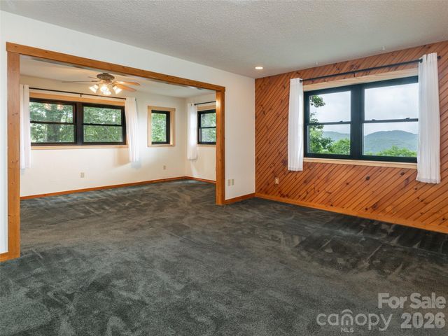 243 Pioneer Ridge Road, Canton, NC 28716