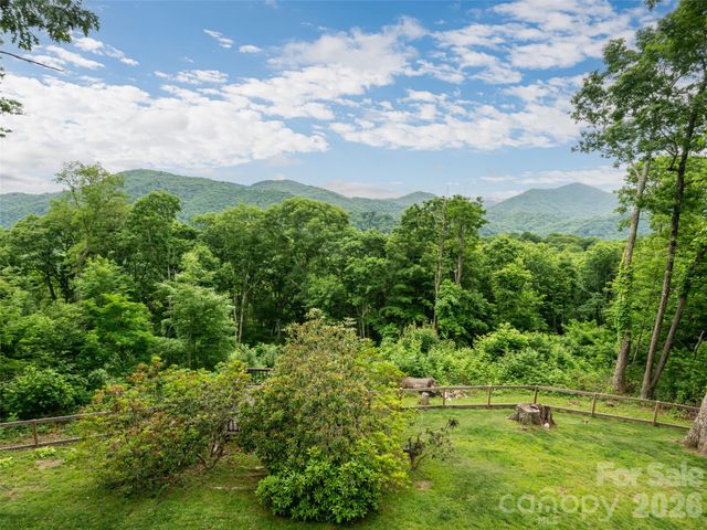243 Pioneer Ridge Road, Canton, NC 28716