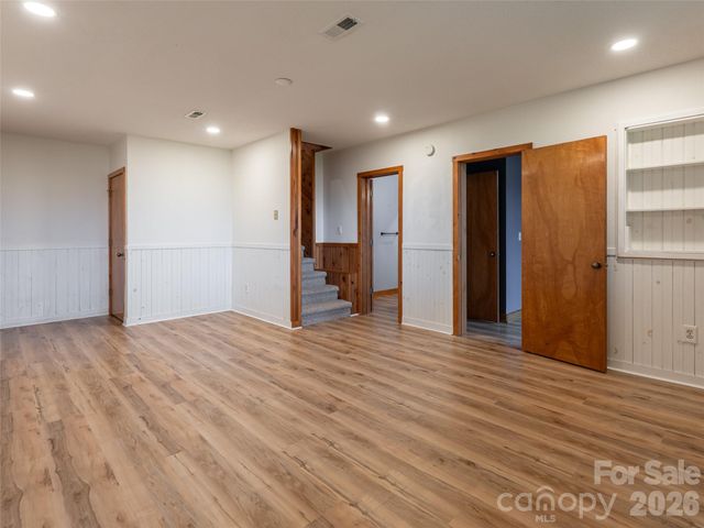 243 Pioneer Ridge Road, Canton, NC 28716