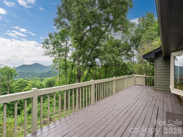 243 Pioneer Ridge Road, Canton, NC 28716