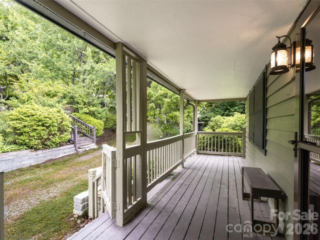 243 Pioneer Ridge Road, Canton, NC 28716