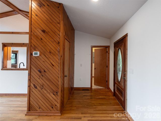 243 Pioneer Ridge Road, Canton, NC 28716