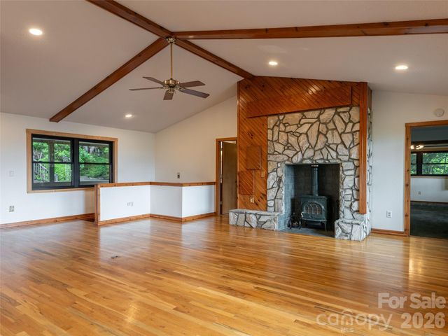 243 Pioneer Ridge Road, Canton, NC 28716
