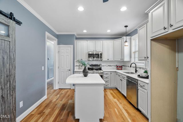 608 Skygrove Drive, Holly Springs, NC 27540