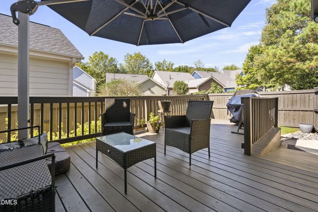 608 Skygrove Drive, Holly Springs, NC 27540