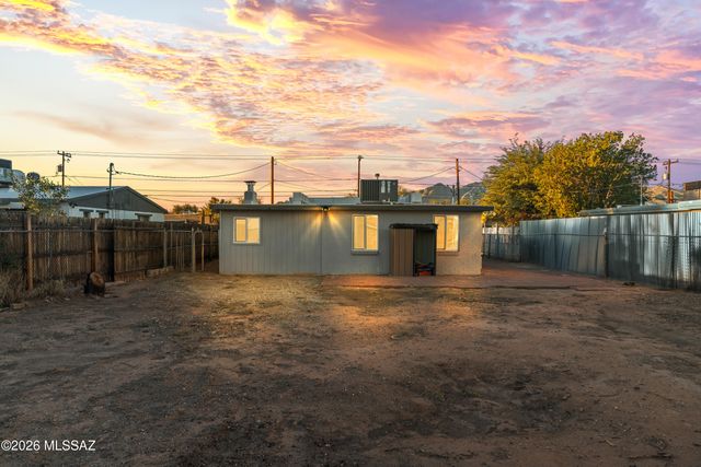 3236 E Bermuda Street, Tucson, AZ 85716