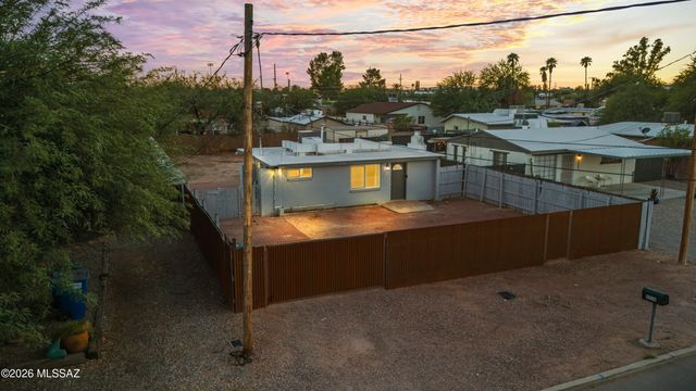3236 E Bermuda Street, Tucson, AZ 85716