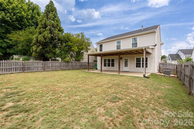 9535 Forest Path Drive, Charlotte, NC 28269